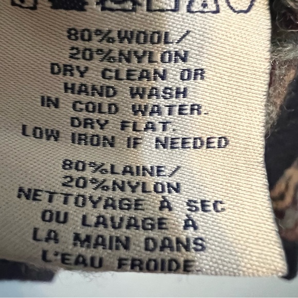 Schott NYC Multicolor Patterned Sweater - Picture 13 of 16